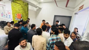 Unacademy करोल बाग विवाद: ABVP का प्रदर्शन, फीस रिफंड की मांग